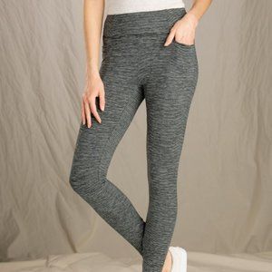 Toad & Co | Timehop Light Tight Grey Space Dye Small